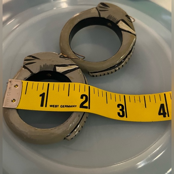 Vintage Large Wooden Elephant Earings 🐘 - Picture 4 of 4